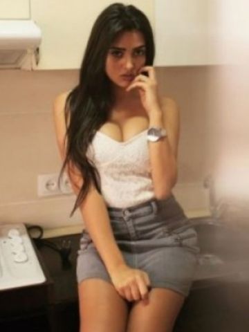 Моника Жемчуг Реал